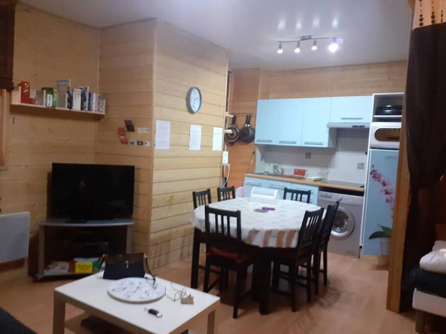 Appartement Face Au Thermes Et Au Calme Bagnères-de-Luchon Zewnętrze zdjęcie
