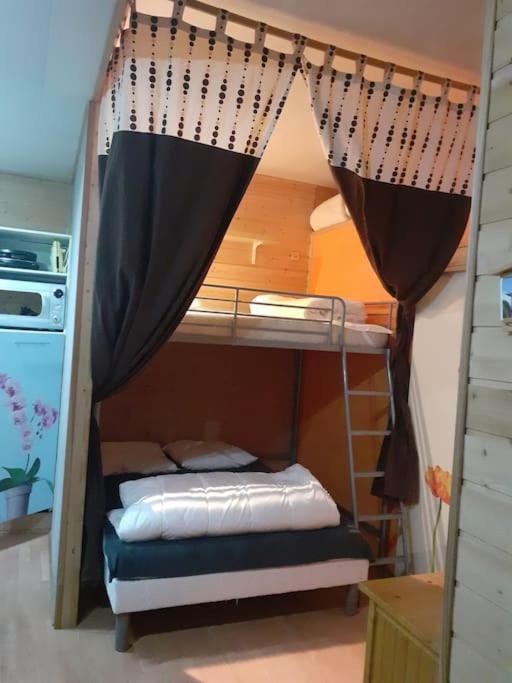 Appartement Face Au Thermes Et Au Calme Bagnères-de-Luchon Zewnętrze zdjęcie